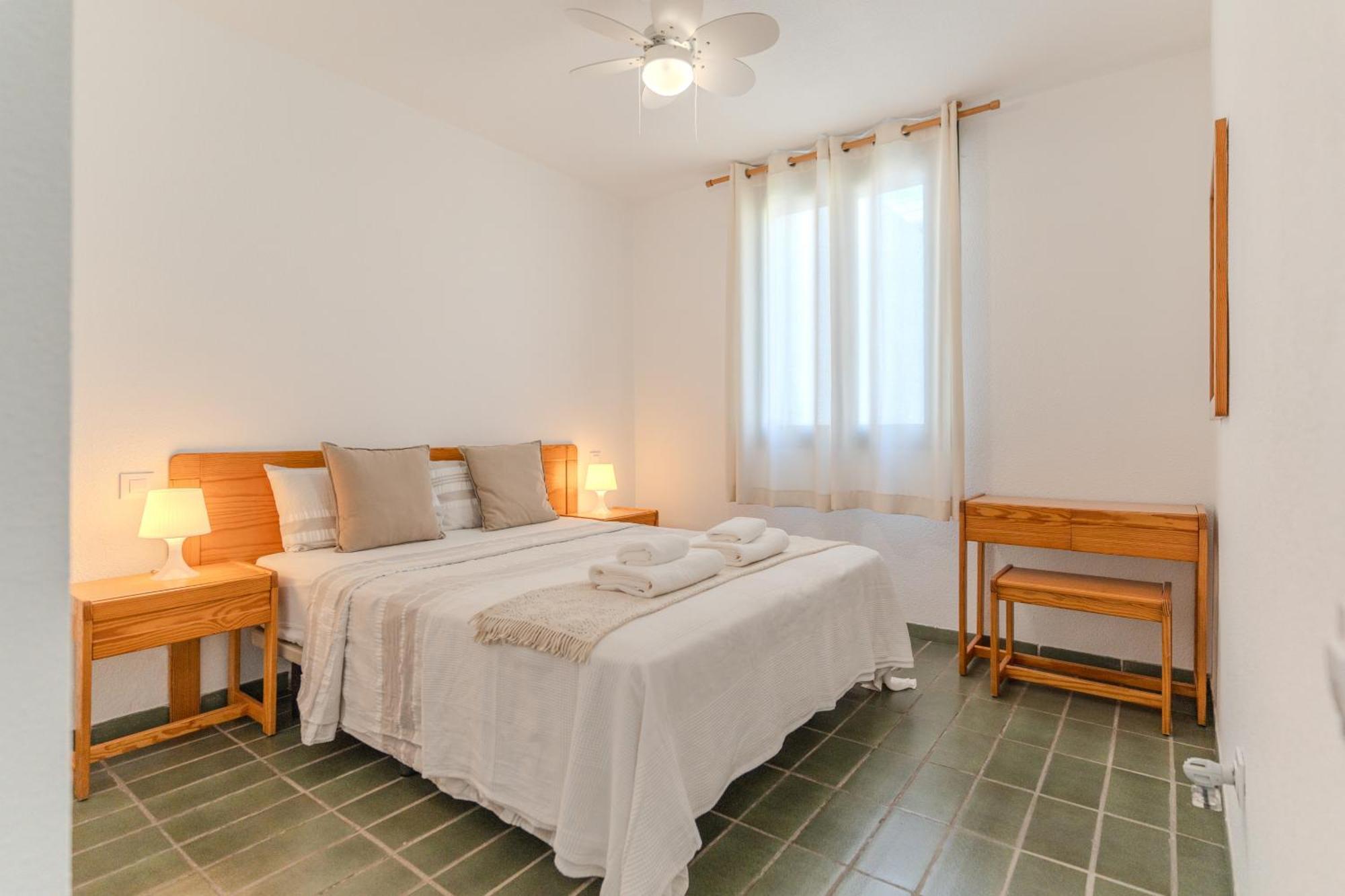 Go2Tenerife Apart Sira Family, Pool & Beach Playa de las Americas (Tenerife) Exterior foto