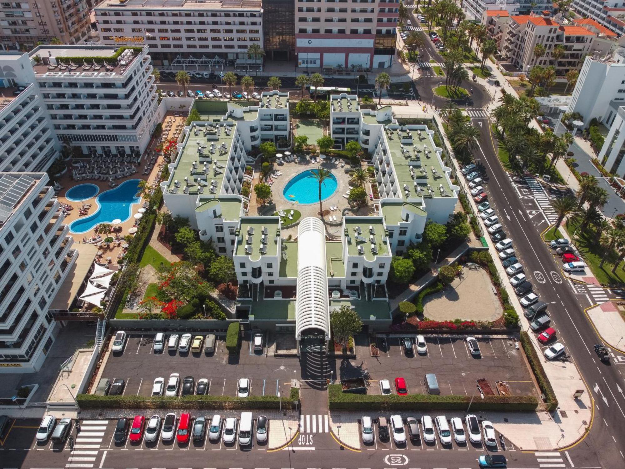 Go2Tenerife Apart Sira Family, Pool & Beach Playa de las Americas (Tenerife) Exterior foto